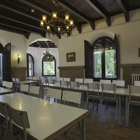 Hostel Santa Maria Del Roure *