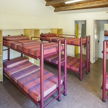 Auberge de jeunesse Santa Maria Del Roure *