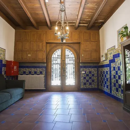 Auberge de jeunesse Santa Maria Del Roure *