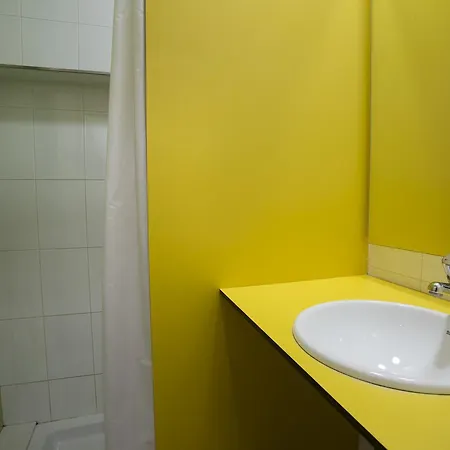 Auberge de jeunesse Santa Maria Del Roure *